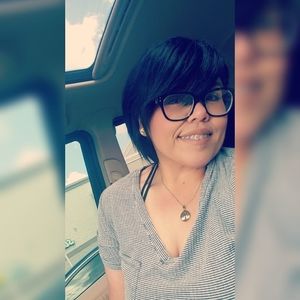 Meet your Posher, Leslie ann